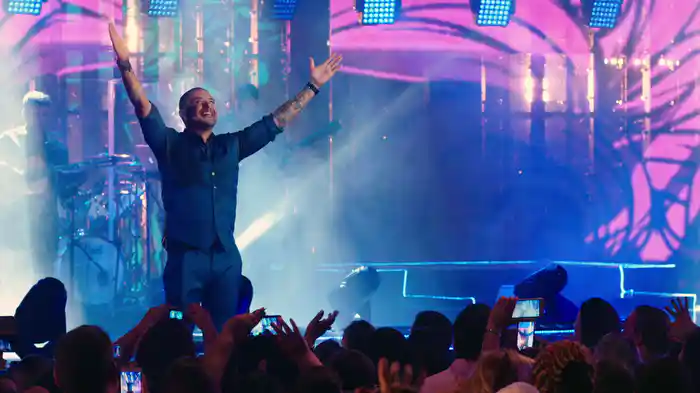 Não Sou Mais Disso / Tristeza / Tema De Encerramento (Ao Vivo)