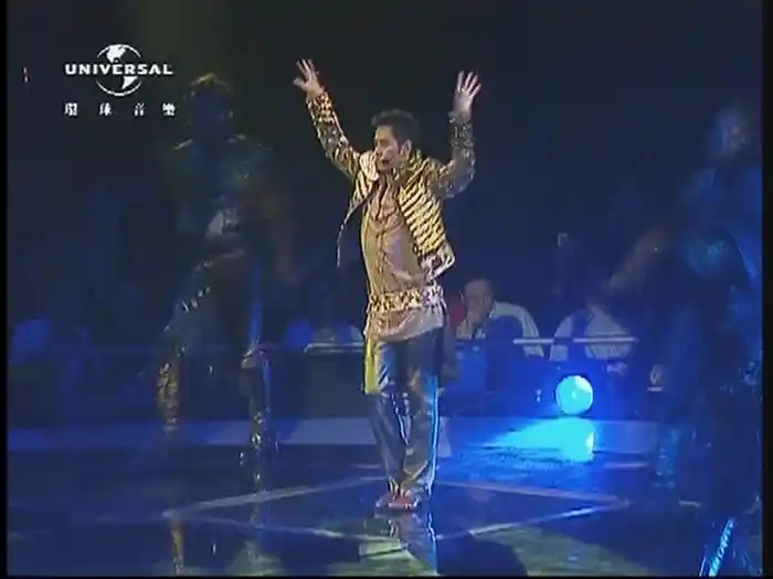 MEDLEY: 重疊震撼 / 說吧! 你會得到!! (2005 Live)