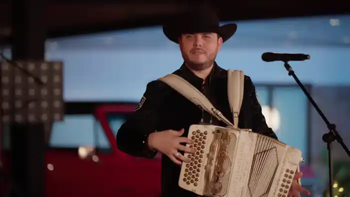 Nací Jodido (En Vivo)