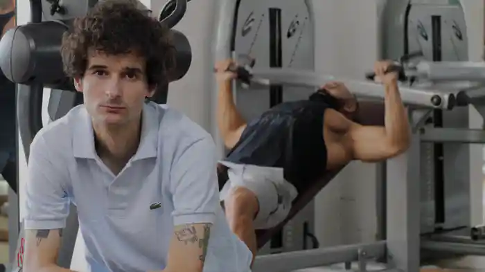 Monstruo (Visualizer)