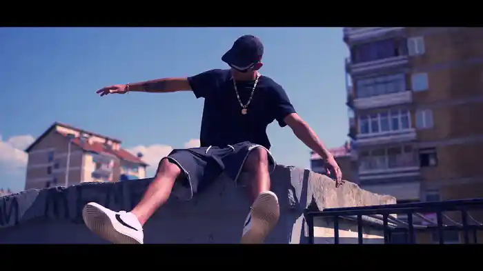 Wer hoch fliegt fällt tief