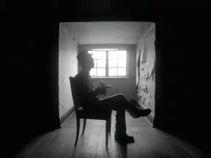 窓の外は風おどる