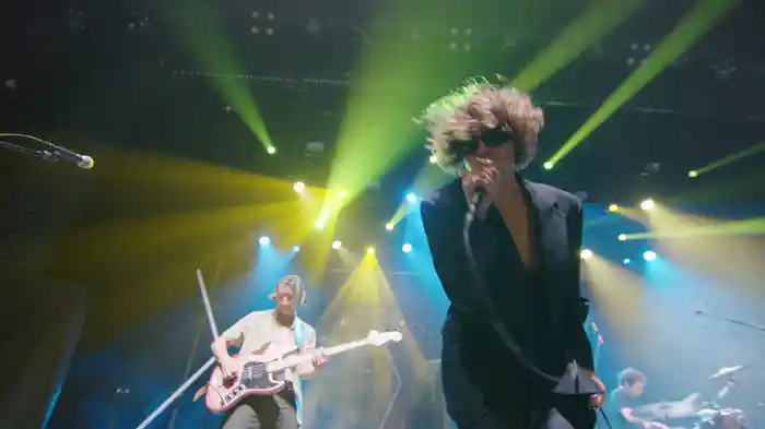 sun keeps on shining (live from the observatory, san diego)