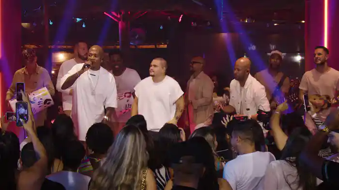 Madrugada / Na Madrugada (Ao Vivo Em São Paulo / 2023)