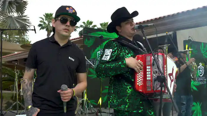 El Mandamas (En Vivo)