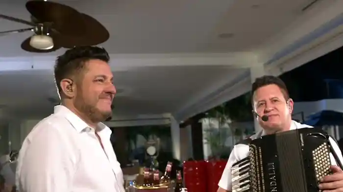 Vida Vazia (Ao Vivo Em Uberlândia / 2020)