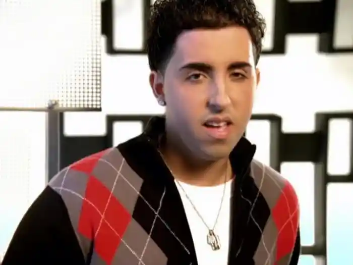 ホワット・ユー・ガット feat．エイコン