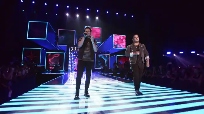 Tudo Menos Eu (Ao Vivo)