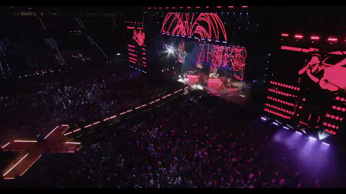 Te Busco En Las Estrellas (Directo Estadio Metropolitano Madrid / 2019)