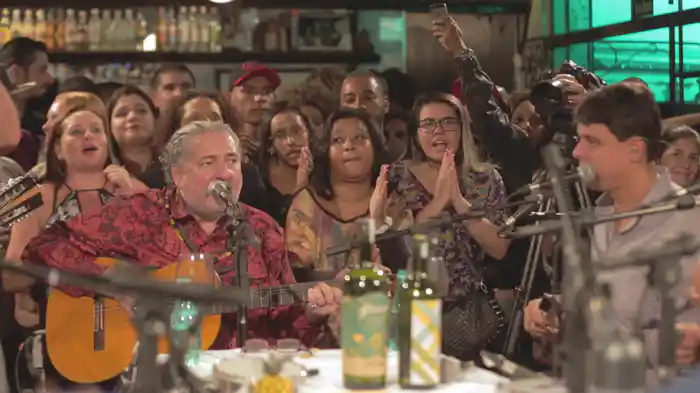 Que Batuque É Esse? (Ao Vivo)