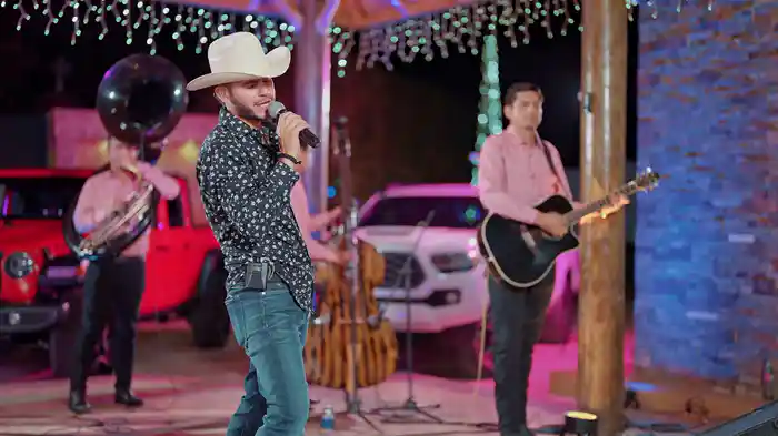 Cuánto Me Gusta Este Rancho (En Vivo)
