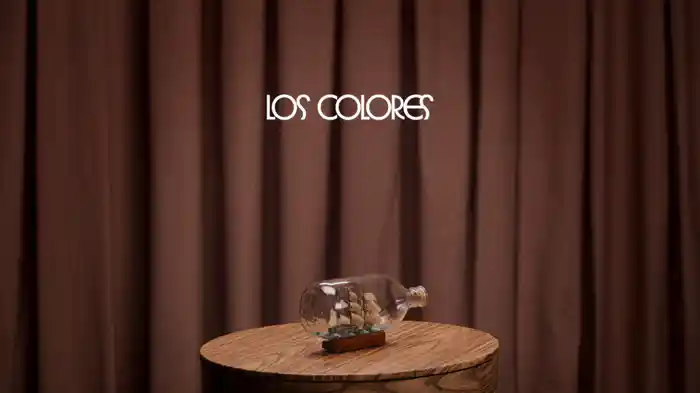 Los Colores (Lyric Video)