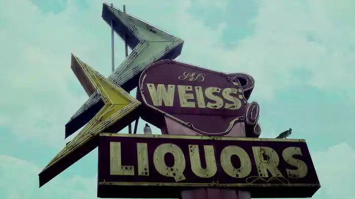 Jukebox And A Bar (Audio)