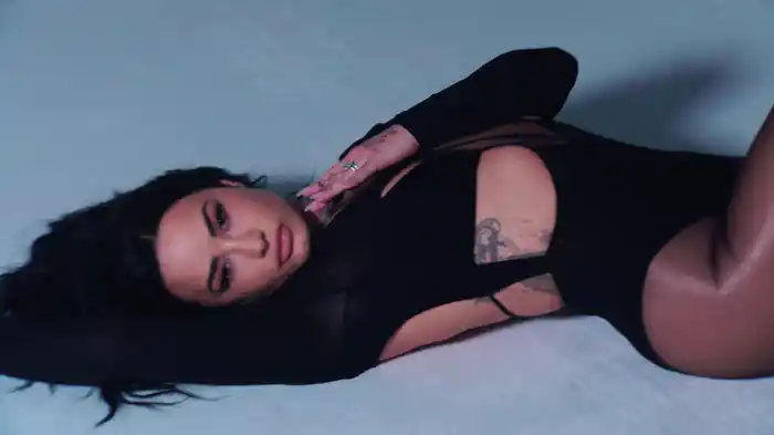 Pretty Catatonic (Lyric Video)