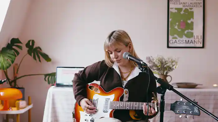 California (Live from London, UK / 2025)