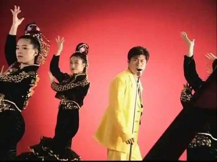 Tian Hua Luan Zhui (Karaoke)