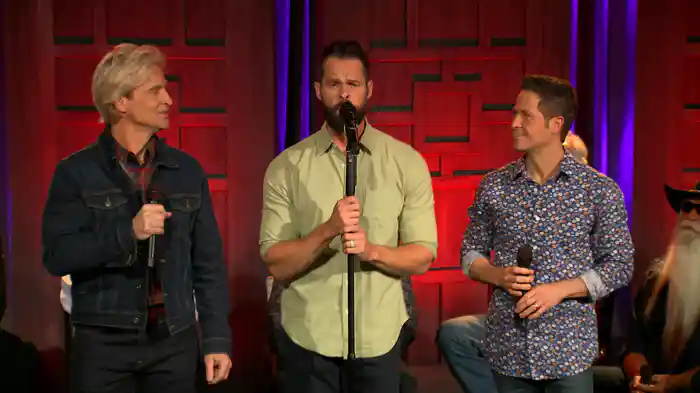 How Beautiful Heaven Must Be (Live At Gaither Studios,Alexandria, IN/2020)