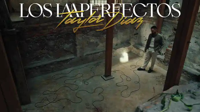 Los Imperfectos (Lyric Video)
