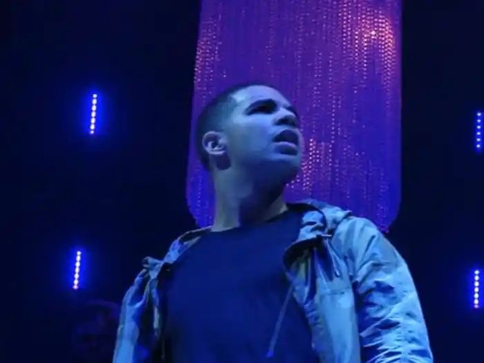 Throw It In The Bag (Live At Axe Lounge/HD)