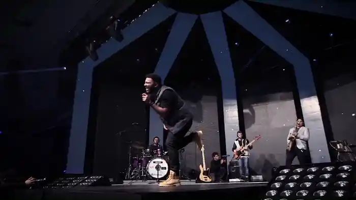 Me Ajude A Melhorar (Ao Vivo)