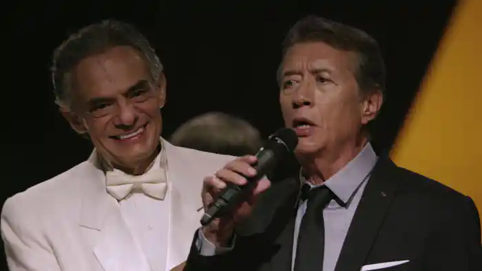 Lo Que No Fue No Será/Mientras Llueve/Y Para Qué