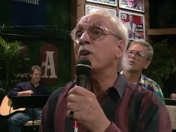 Lift Me Up Above The Shadows (Live At Gaither Studios, Alexandria,IN/1994)