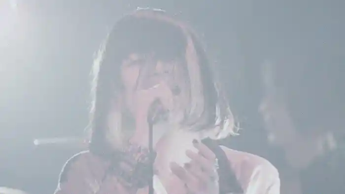 ひび割れた世界 ([LIVE] at 渋谷WWW)