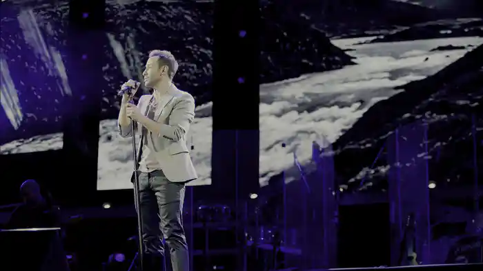 Dos Mundos (Live At Vélez Argentina / 2018)