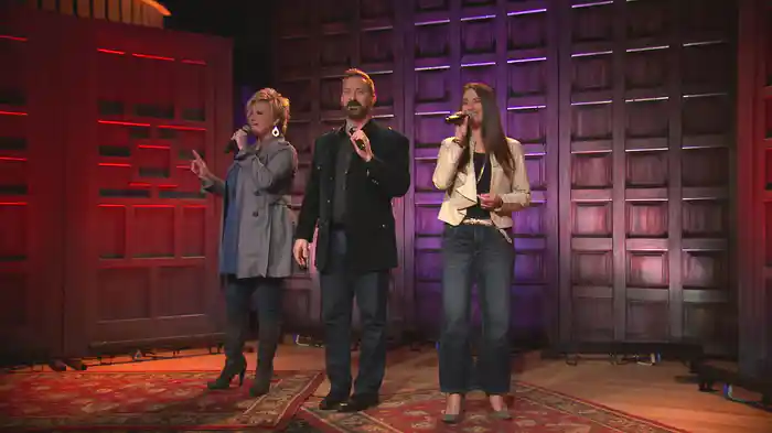 Riverside Medley (I Am Bound For The Promised Land / Shall We Gather At The River / Down By The Riverside) (Live In Columbia, TN/2020)