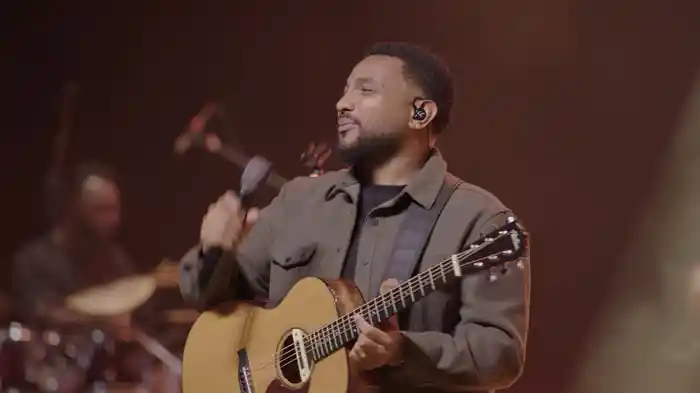 Me Ajude A Melhorar (Ao Vivo Em Recife / 2025)