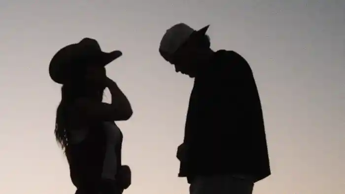 Whiskey You (Visualizer)