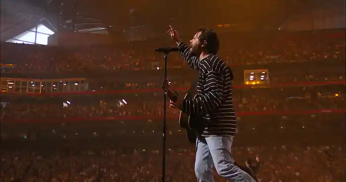 Raise A Hallelujah (Live From Passion 2020)