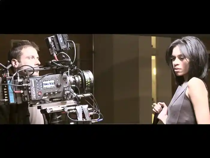 Attracting Flies (Behind The Scenes)