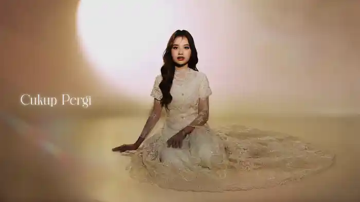 Cukup Pergi (Lyric Video)