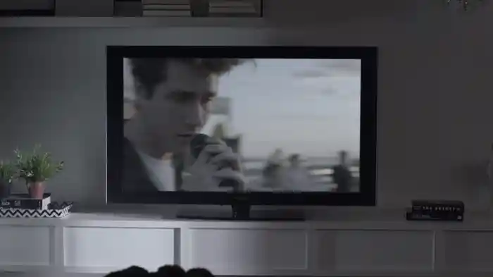 Torn Apart (Bastille vs. GRADES)