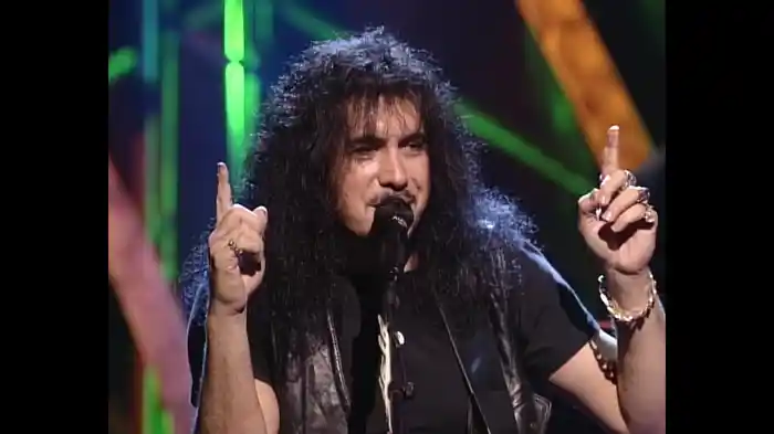 Domino (Live On MTV Unplugged)