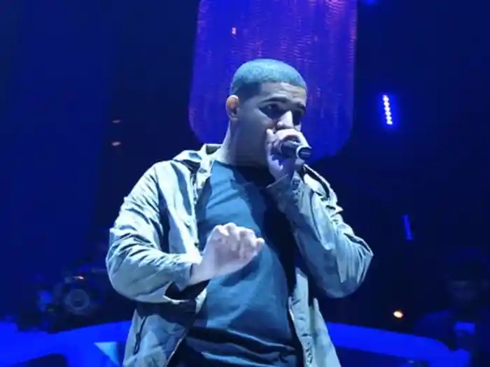 Every Girl (Live At Axe Lounge/HD)