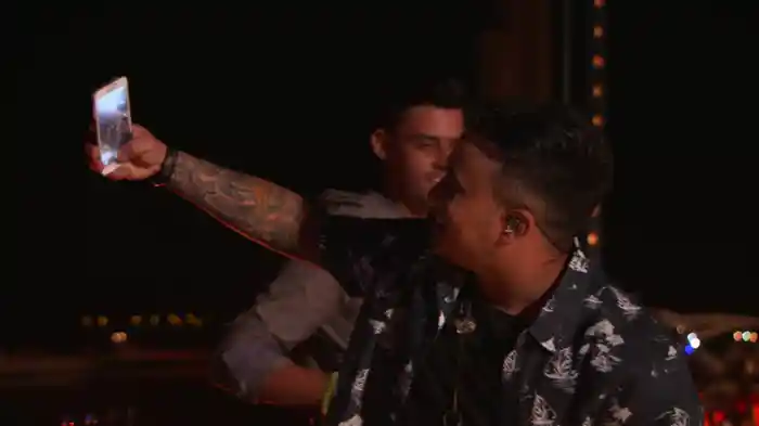 Me Amar Amanhã (Na Praia / Ao Vivo)