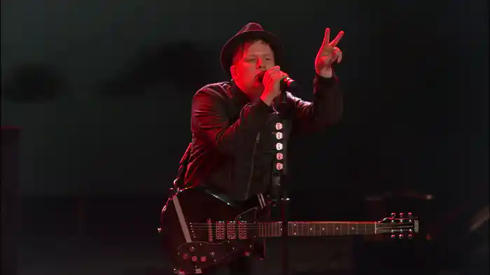 Sugar, We're Goin Down (Live)