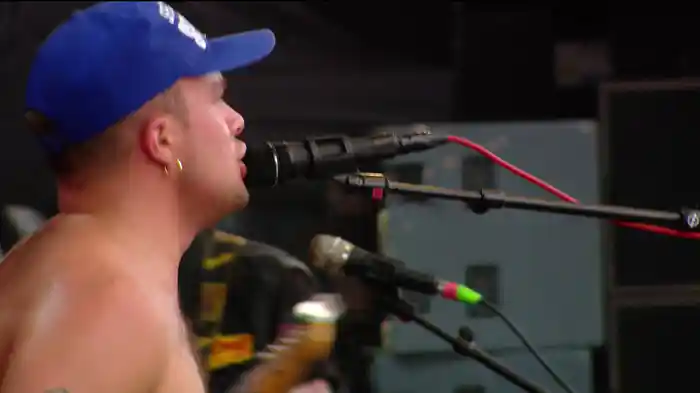 Cheer Up London (Live at T in the Park, 2016)