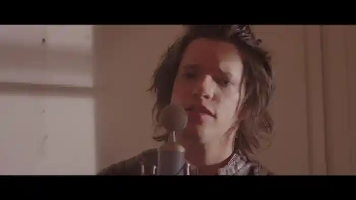 No Me Trates De Olvidar