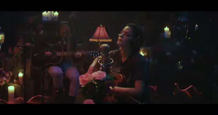 You should be sad (Stripped – Live From Nashville)