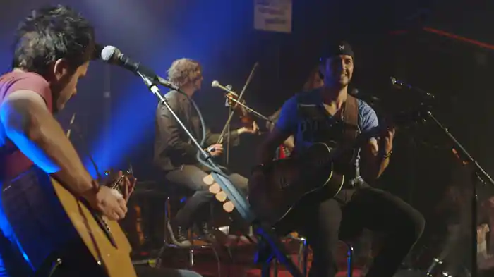 Country Girl (Shake It For Me) (ACM Sessions)