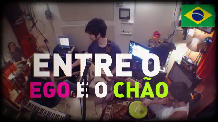 Entre O Ego E O Chão (Lyric Video)