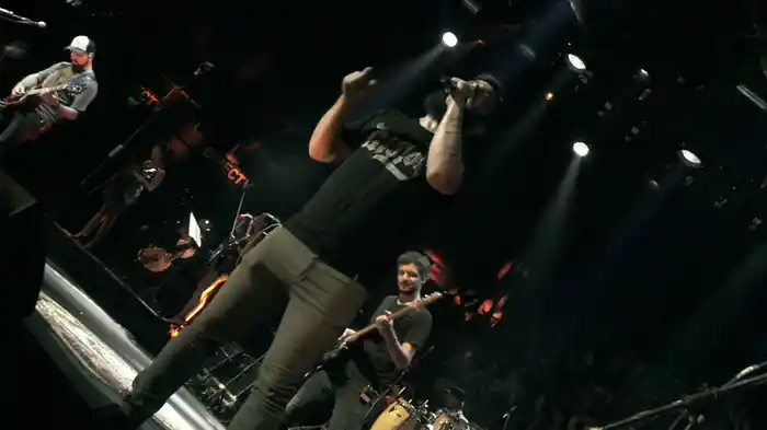 Hasta Acá Nos Ayudó Dios! (Live In Buenos Aires / 2016)