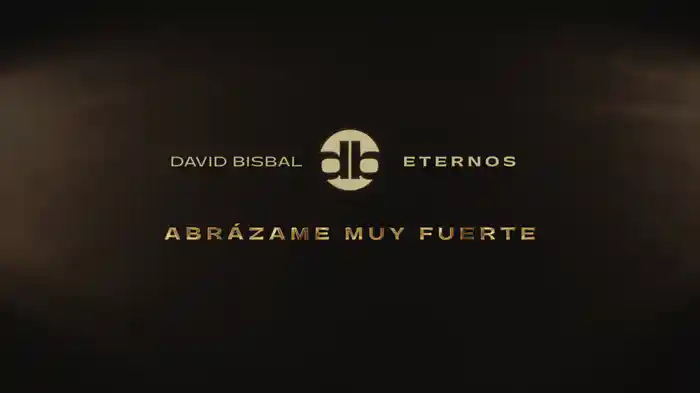 Abrázame Muy Fuerte (Lyric Video)