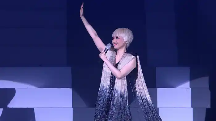 痴情意外 (Live in Hong Kong / 2016)