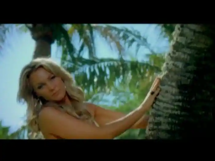 Voyage Voyage (PF Pumping Edit Video)