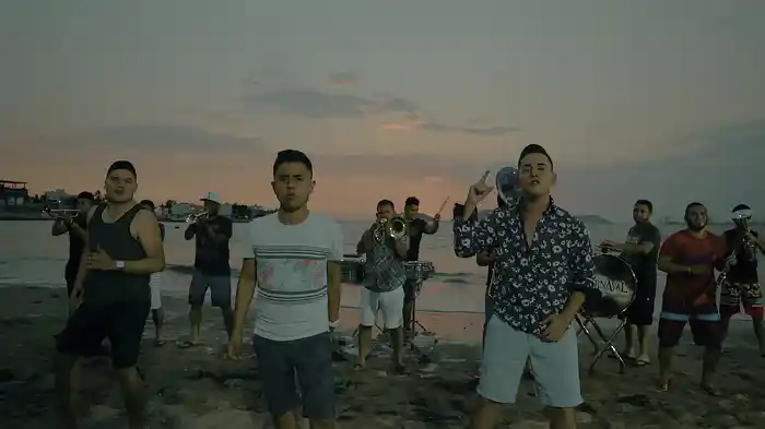 Mi Vida Es Un Carnaval