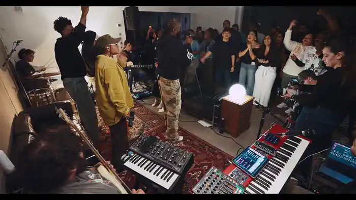 Sending Up A Praise